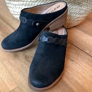 Earth Juliet Block Heel Mule Slides in Black Suede